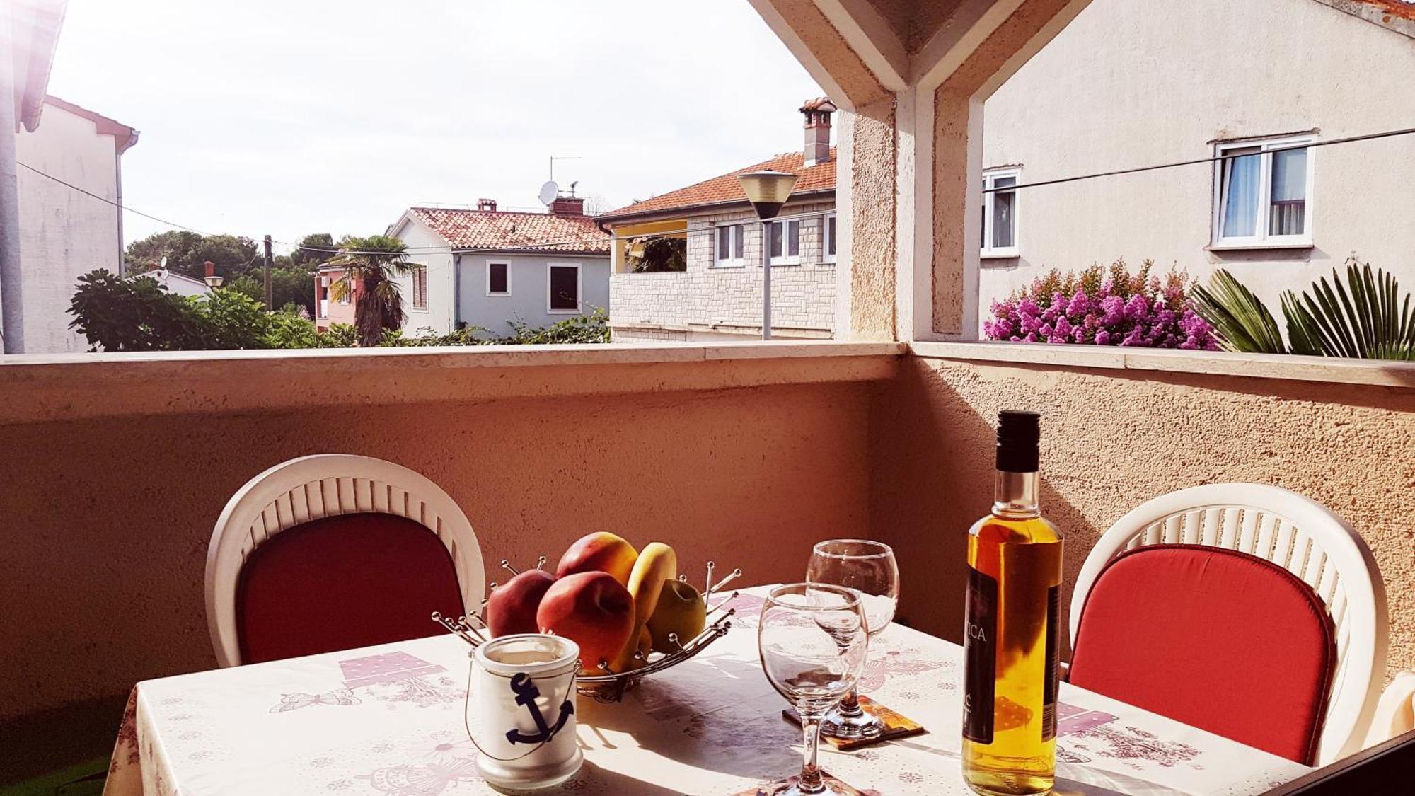 Familija Cvitkovic Apartment Фунтана Стая снимка